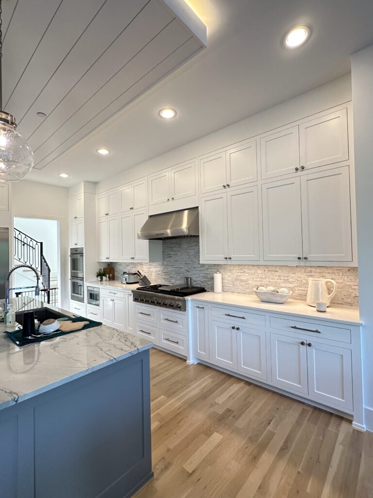White Kitchen Cabinets in Fort Worth, Texas